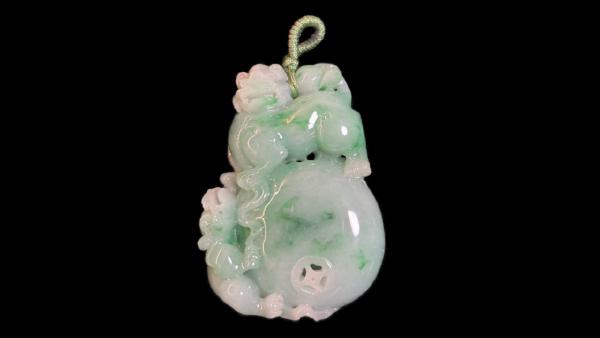 飄綠貔貅葫蘆，種水好，雕工細緻。寓意招財進寶，福祿雙全